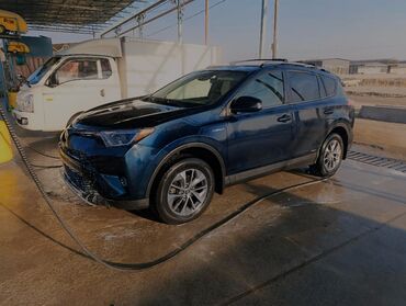 Toyota: Toyota RAV4: 2018 г., 2.5 л, Вариатор, Гибрид, Внедорожник