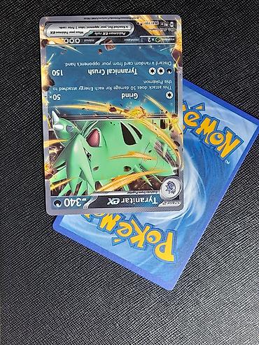Kolleksiya kartları: Pokemon kartları EX, V, V STAR (hərəsi 2 azn) Kart üçün albom 50 azn — 9