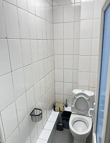 Аренда офисов: Сдается коммерческое помещение Адрес: Ахунбаева 79 / ул. Матросова 2 — 10