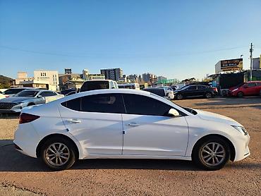 Hyundai: Hyundai Avante: 2017 г., 1.6 л, Автомат, Бензин, Седан — 6