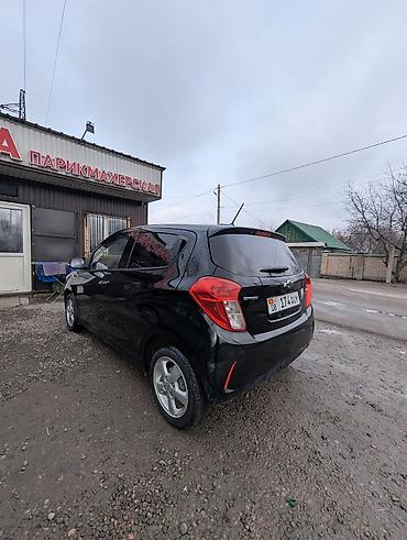 шевролет спарк 2017: Chevrolet Spark: 2017 г., 1 л, Автомат, Газ, Хэтчбэк — 3