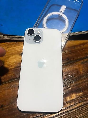 январи 5 1: IPhone 15 (белый) - Дисплей 6.1", Super Retina XDR с Dynamic Island - — 2
