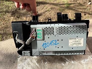 Магнитолы: Монитор Honda Odyssey RB3 3 года Привозной с Японии (оригинал) at lalafo.kg — 10 Магнитолы: Монитор Honda Odyssey RB3 3 года Привозной с Японии (оригинал) — 10