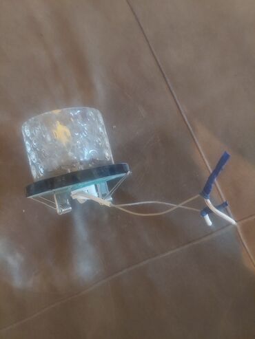 Spot lampalar: Yerləşdirilən məhsul: Daxili spot işıq (tavan üçün) Təsvir: - Tavan — 4