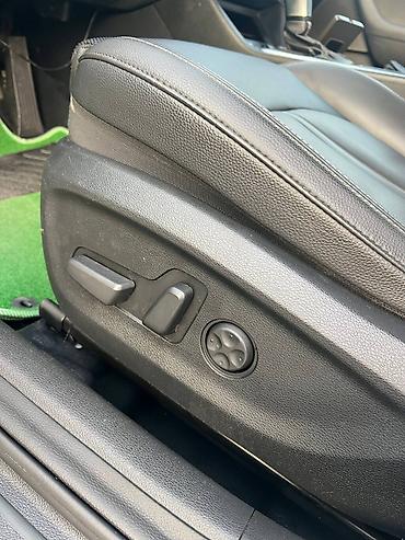 лексус is 2018: Hyundai Sonata: 2020 г., Бензин, Седан — 9