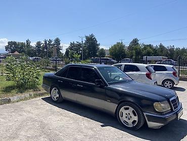 капот на 124 ешка: Mercedes-Benz W124: 1993 г., 2 л, Механика, Газ, Седан — 2