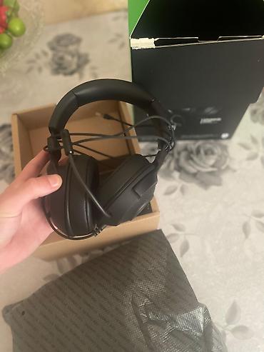 mini qulaqciq: Yeni Simli Qulaqcıqlar, Razer, rəng - Qara — 1