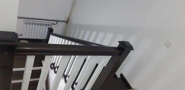 Деревянные лестницы: Деревянная лестница Для дома, Бесплатный замер, Форма лестницы: Много-маршевая, Стиль: Классический — 19