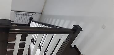 Деревянные лестницы: Деревянная лестница Для дома, Вид дерева: Орех, Форма лестницы: Много-маршевая, Стиль: Классический — 19