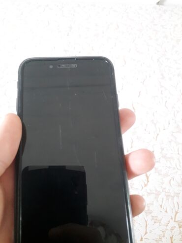 Apple iPhone: IPhone 8, Б/у, 64 ГБ, Black Titanium, Защитное стекло, 100 % — 4