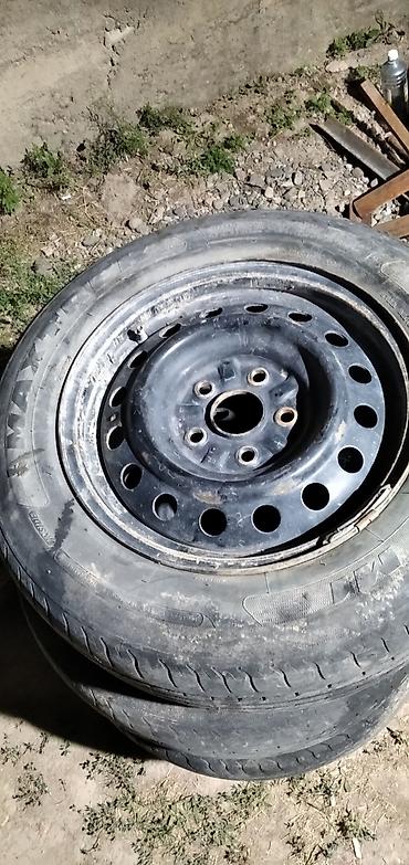 80 б4: Комплект из 4 автомобильных шин на штампованных стальных дисках — 2