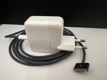 apple macbook qiymeti: Macbookmagsafe adapteri satılır.Orginaldı,hər yerdə yoxlatdırmağ