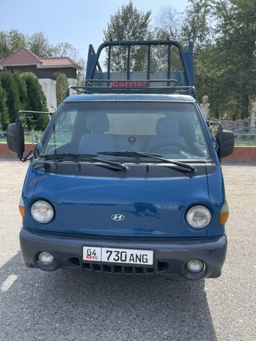 хюндай грандиор: Жеңил жүк ташуучу унаа, Hyundai, Стандарт