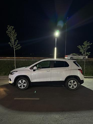 spark 2017: Chevrolet Trax: 2020 г., 1.4 л, Автомат, Бензин, Кроссовер — 4