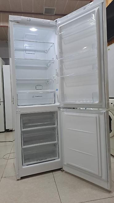 mini xolodenik: Indesit iki qapılı soyuducu-dondurucu - Aşağıda dondurucu, yuxarıda — 2