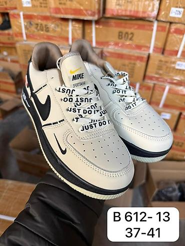 Кроссовки и спортивная обувь: СПЕШИТЕ ! СПЕШИТЕ ! СПЕШИТЕ ! Предприниматели и торговцы обувью at lalafo.kg — 56 Кроссовки и спортивная обувь: СПЕШИТЕ ! СПЕШИТЕ ! СПЕШИТЕ ! Предприниматели и торговцы обувью — 56