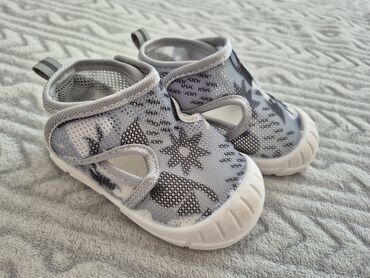 Sandale: Dečje sandale/patike za bebe – siva/bela kombinacija Veličina 21-22 - — 10