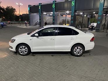 v klass: Volkswagen Polo: 2014 г., 1.6 л, Автомат, Бензин, Седан — 7