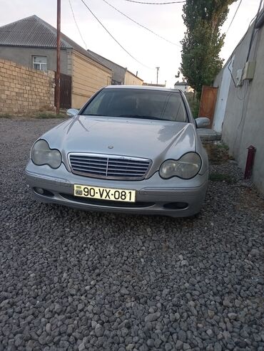 mercedesbenz c 180: Mercedes-Benz 230: 2.4 l | 2001 il