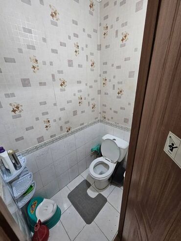 Продажа квартир: 3 комнаты, 62 м², 105 серия, 4 этаж, Косметический ремонт at lalafo.kg — 9 Продажа квартир: 3 комнаты, 62 м², 105 серия, 4 этаж, Косметический ремонт — 9