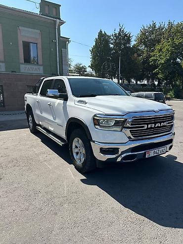 жабра: Dodge Ram 1500: 2020 г., 5.7 л, Автомат, Бензин, Пикап — 3