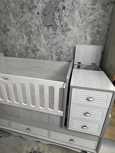 Beşiklər: Uşaq çarpayısı – “Baby Mood” kombinə edilmiş model Transformasiya — 3