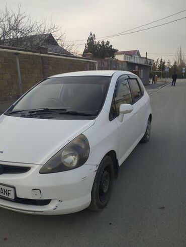 Honda: Honda Fit: 2001 г., 1.3 л, Автомат, Бензин, Хэтчбэк