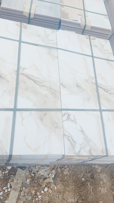 размер пескоблока в бишкеке: 60×120 ceramo qranit hereng her madel qiymet 10 azn