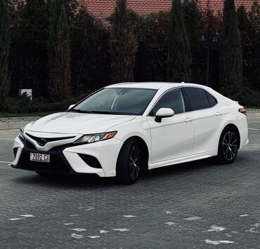 Toyota: Toyota Camry: 2019 г., 2.5 л, Автомат, Бензин, Седан