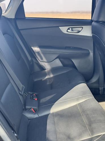 Kia: Kia K3: 2019 г., Вариатор, Бензин, Седан — 8