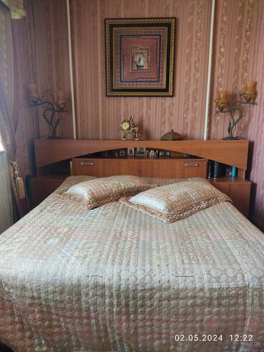 спальный гарнитур румынский: Спальный гарнитур, Двуспальная кровать, Шкаф, Комод