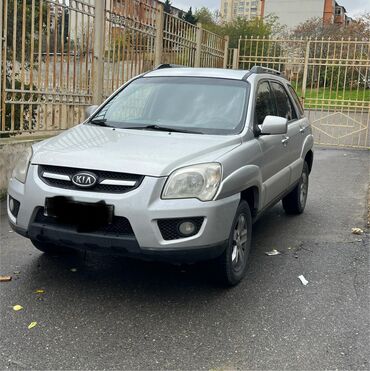 Kia: Kia sportage 2008, Gumuwu reng,2mator,2100guc Koreya,228000km,benzin