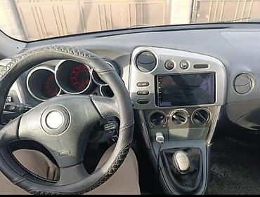 Другие автомобили: Автомобиль – кроссовер/универсал с МКПП. Интерьер и оснащение по фото — 1