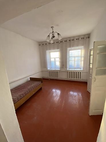 Долгосрочная аренда домов: 75 м², 4 комнаты — 15