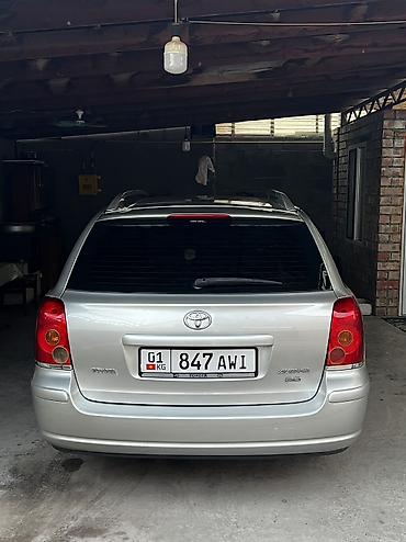 Toyota: Toyota Avensis: 2004 г., 2 л, Автомат, Бензин, Универсал — 2
