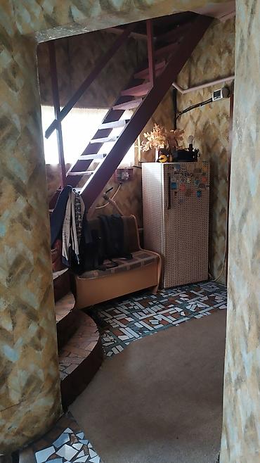 Продажа коттеджей и домов: Продаётся дом. жм кырман. 9,5 соток участок. саман/кирпич, отопление — 8