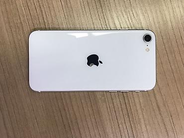 IPhone SE 2020, Б/у, 64 ГБ, Белый, 81 %