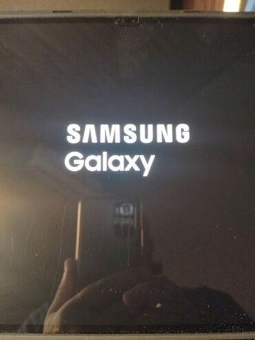 samsung s8 plus kontakt home: Planşet Samsung Galaxy S8 Ultra işlenmeyib