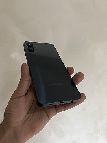 Samsung: Samsung Galaxy A06, 128 GB, rəng - Qara, Barmaq izi, Face ID -da lalafo.az — 10 Samsung: Samsung Galaxy A06, 128 GB, rəng - Qara, Barmaq izi, Face ID — 10