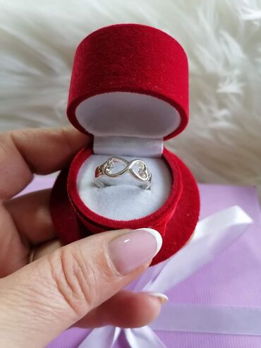 Prstenje: Cena 1200din — 12