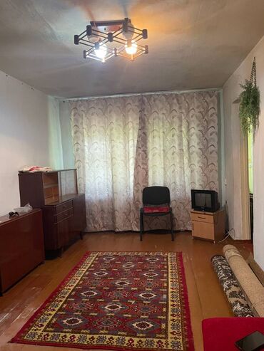 тоголок молдо фрунзе: 2 бөлмө, 42 кв. м, Хрущевка, 1 кабат, Косметикалык ремонт