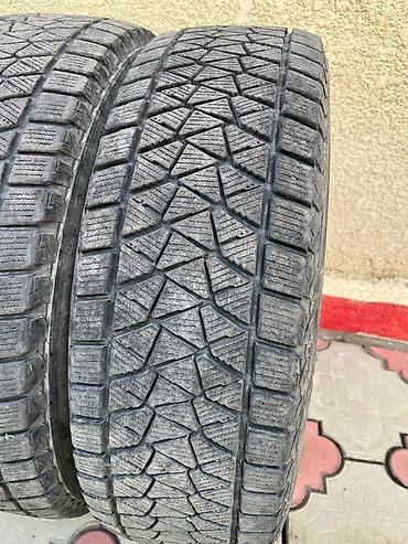 Зимние шины Bridgestone Blizzak DM-V2 - Комплект: 4 штуки - Размер