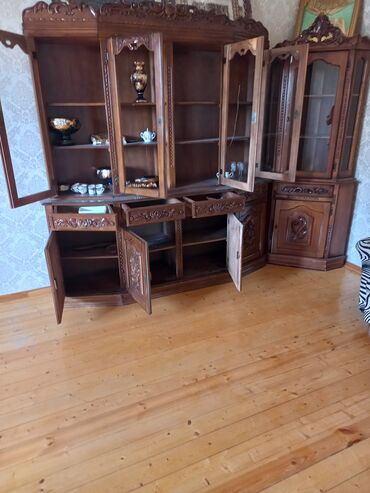 kunc divan metbex ucun: İşlənmiş, Açılan, 6 qapı Düz dolab, Stenka, İran