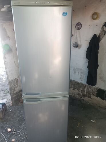 Холодильник Samsung, Б/у, Двухкамерный, De frost (капельный), 56 * 175 *