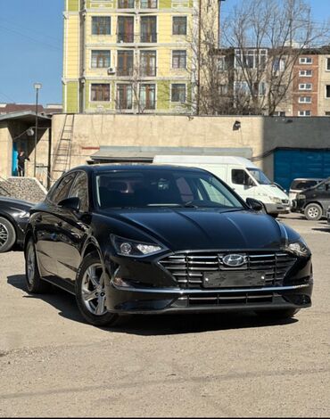 хундай саната: Hyundai Sonata: 2019 г., 2 л, Автомат, Газ, Седан