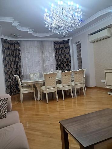 квартира в баку аренда: Geniş və zövqlə dizayn edilmiş mənzil interyeri - Zal: Klasik üslubda — 5