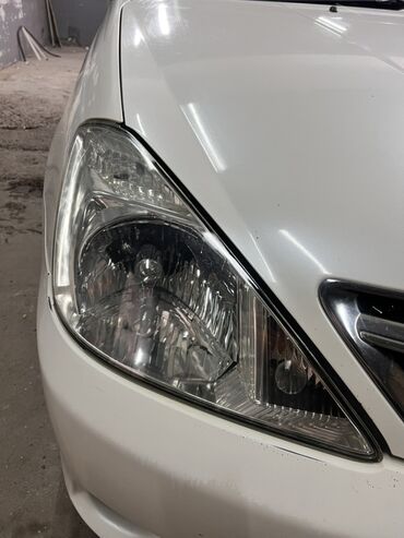 для покраски авто: Передняя левая фара Toyota