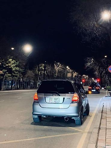 fit 2: Honda Fit: 2006 г., 1.5 л, Автомат, Бензин, Хэтчбэк — 3