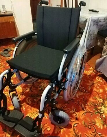 коляска инвалидная: Əlil arabası teze salafanda satılır ottobock Dözümlü ve rahat yüngül