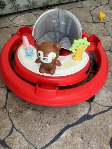 Детские ходунки: Детские ходунки Baby Walker - Круглая устойчивая база ярко‑красного